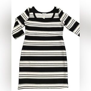 Bethany Women’s Petite Pullover Striped 3/4 Sleeve Dress - PM